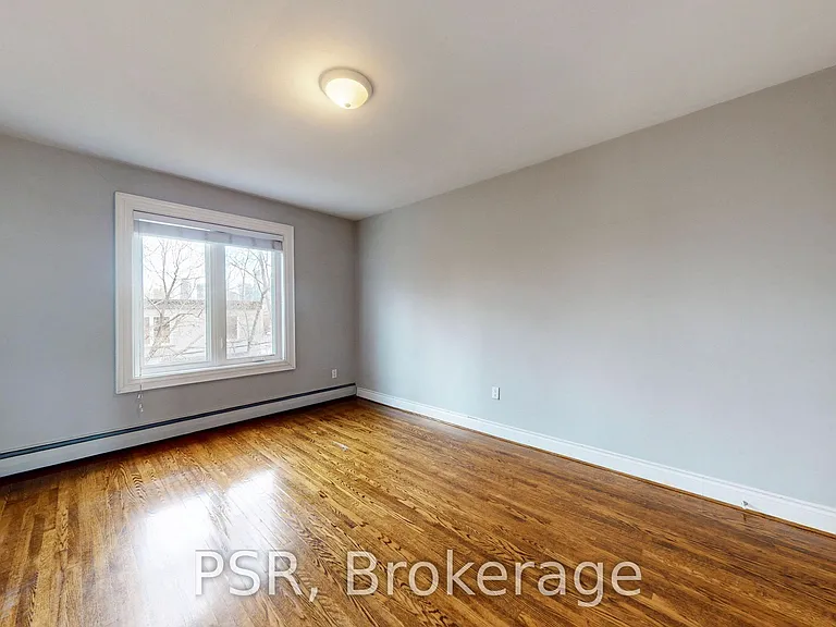 37 Morgan Ave #UPPER — Photo 14