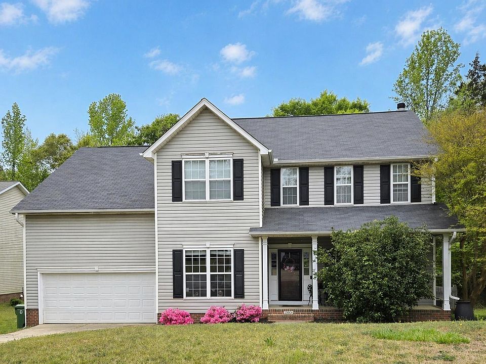 1st image of 208 Saints Creek Ln