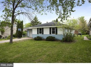 737 Scott St S, Shakopee, MN 55379