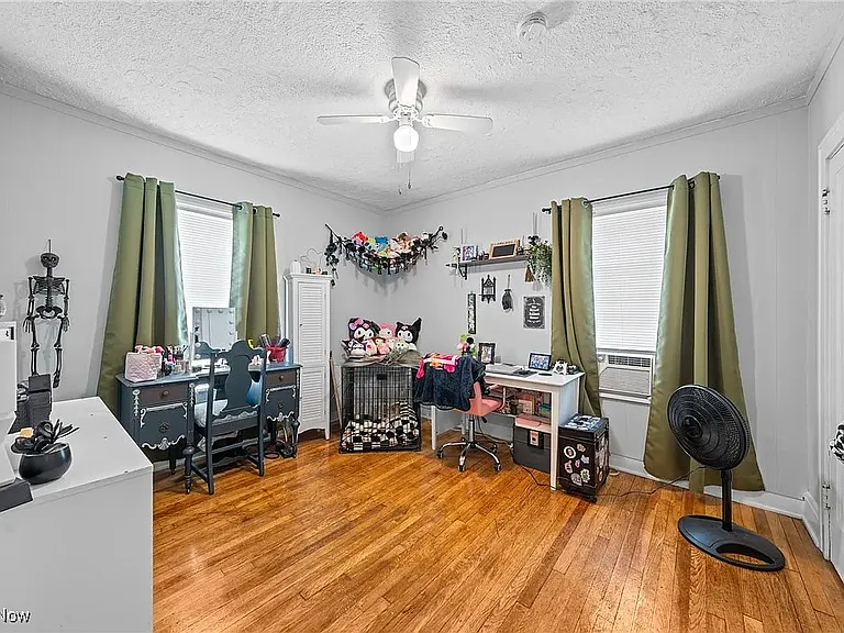 2843 E Derbyshire Rd #1 — Photo 5