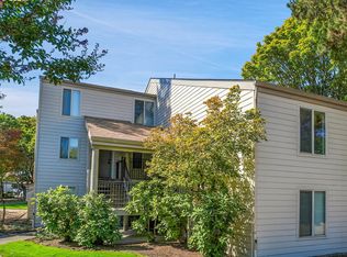 10196 SW Trapper Ter, Beaverton, OR 97008