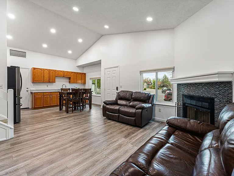 4727 S Pagosa Way — Photo 6