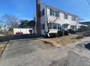 137 Main St, Waltham, MA 02453