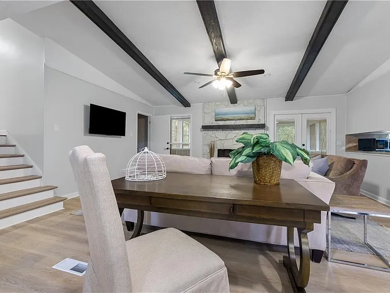 2532 Hidden Hills Dr — Photo 16