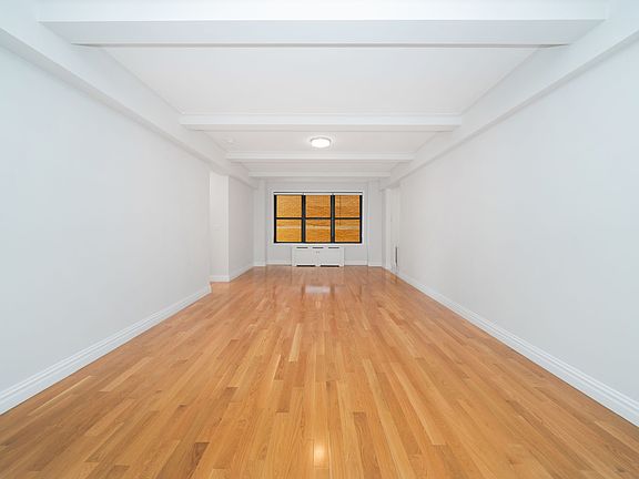 2nd image of 400 E 58th St #6EN