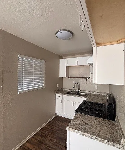 412 N Claudina St. — Photo 5