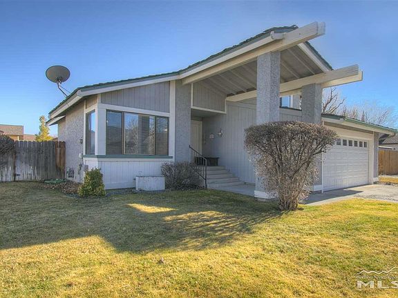 2nd image of 1759 Oakwood Dr