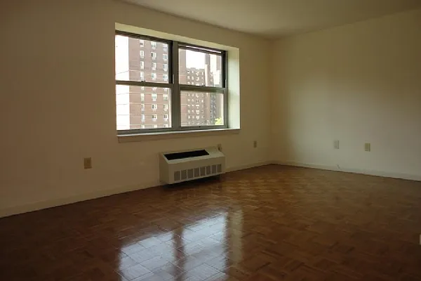 Rented by Corcoran | media 41