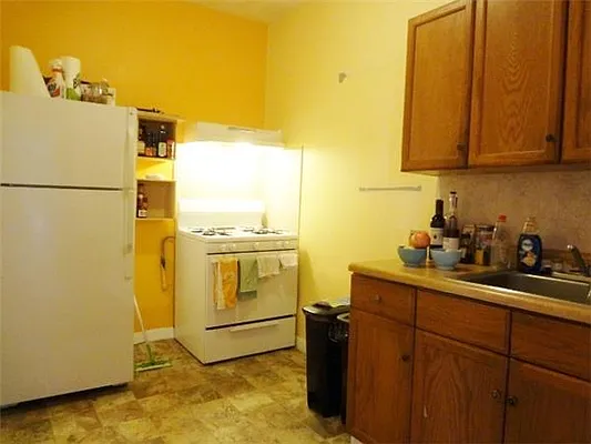 Rented by I & I New York | media 21