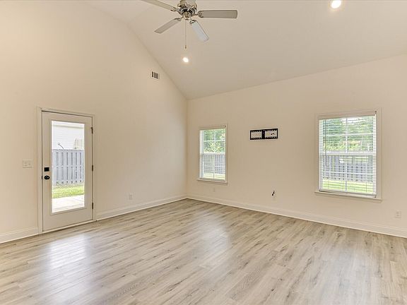 3rd image of 5124 Galatians Way