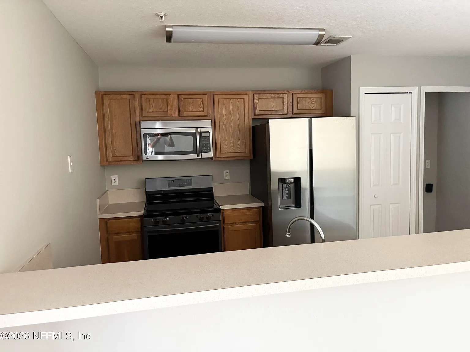 2 bed, 2.0 bath, 940 sqft, $1,500 — Photo 3