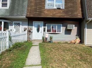116 Chrystal Dr, Maybrook, NY