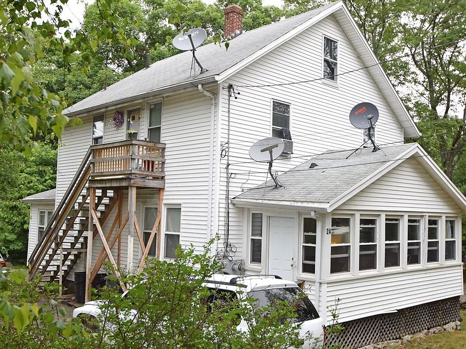 2nd image of 24 Vinton St
