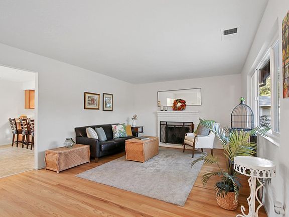 2nd image of 2512 Denison Dr