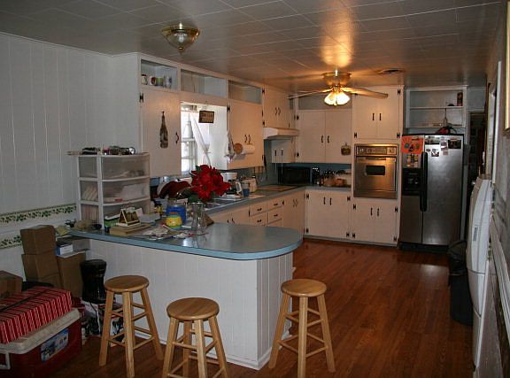 2nd image of 1005 Woodruff Ln