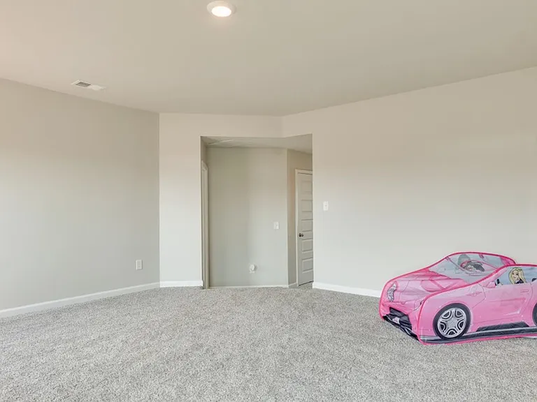 935 Hay Meadow Dr — Photo 32