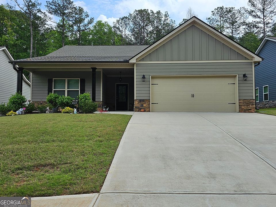 1st image of 8315 Loch Lomand Ln