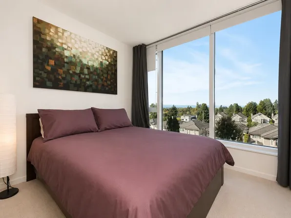 8488 Cornish St #718, Vancouver, BC V6P 0C2