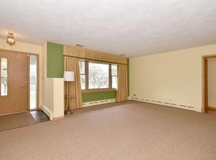 109 N Iowa Ave, Addison, IL 60101