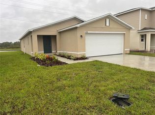 1930 Golden Beak Dr, Eagle Lake, FL 33839