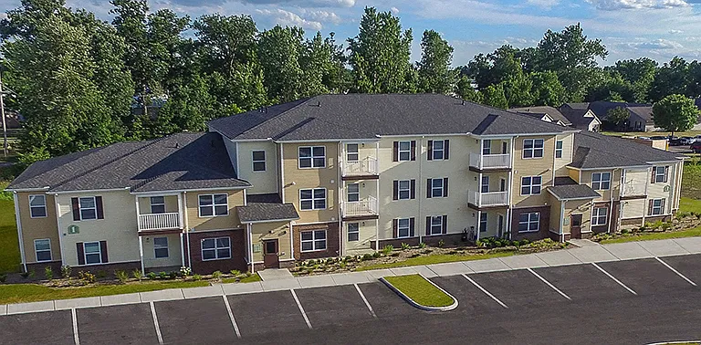 Tiffin Pointe — Photo 1