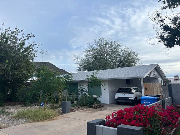 2nd image of 2023 W Corrine Dr