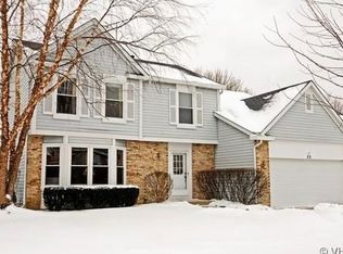 23 W Canterbury Ln, Buffalo Grove, IL 60089