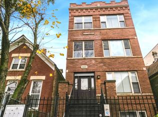 2423 W Augusta Blvd #4, Chicago, IL 60622