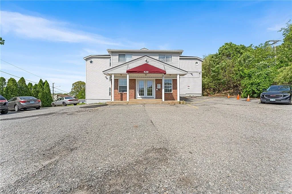 1 bed, 858 sqft, $1,550 — Photo 1