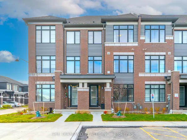 400 Newman Dr #31, Cambridge, ON N1S 0E8