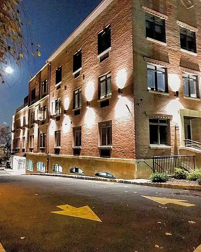 9 Prospect St Photo 1