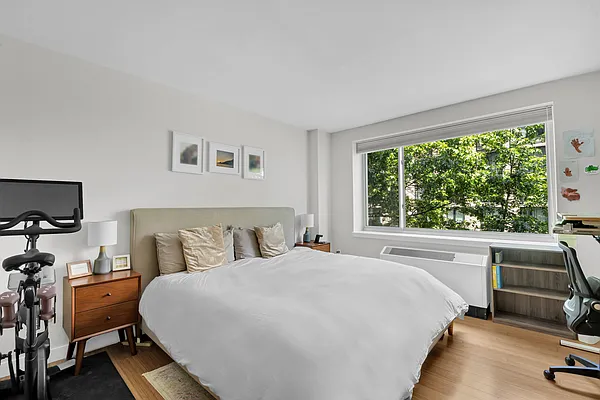 Rented by Compass | media 4