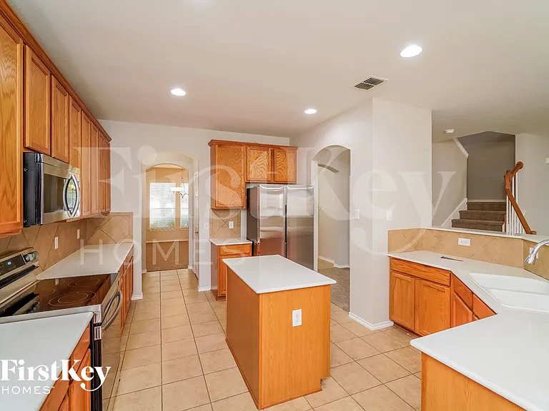 24014 Buckthorn Pass — Photo 6