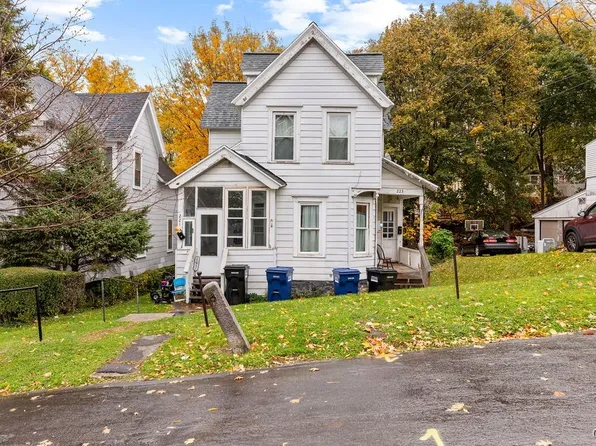 221-23 Markland Ave, Syracuse, NY 13207