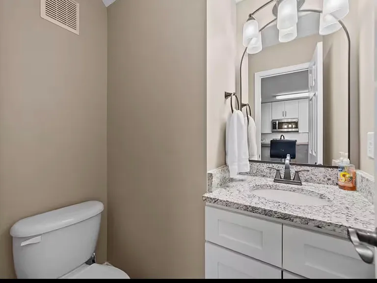 2409 Smugglers Ct — Photo 7