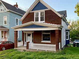 696 Riddle Rd, Cincinnati, OH 45220