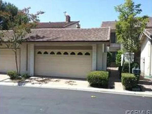 6575 E Circulo Dali, Anaheim, CA 92807