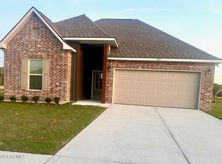 203 Payton Woods Ln, Scott, LA 70583