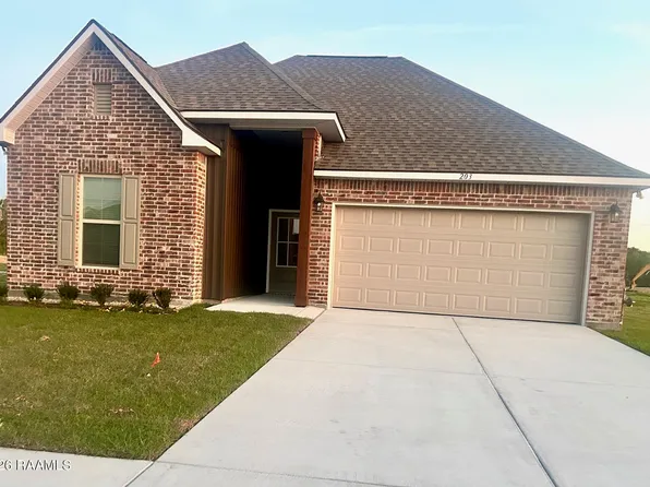 203 Payton Woods Ln, Scott, LA 70583