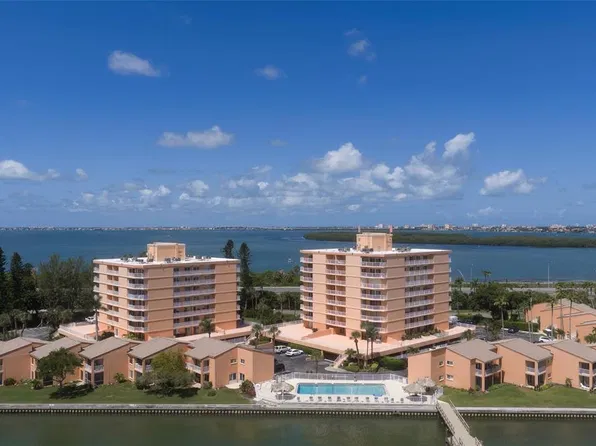 7430 SUNSHINE SKYWAY LANE S #405, ST PETERSBURG, FL 33711