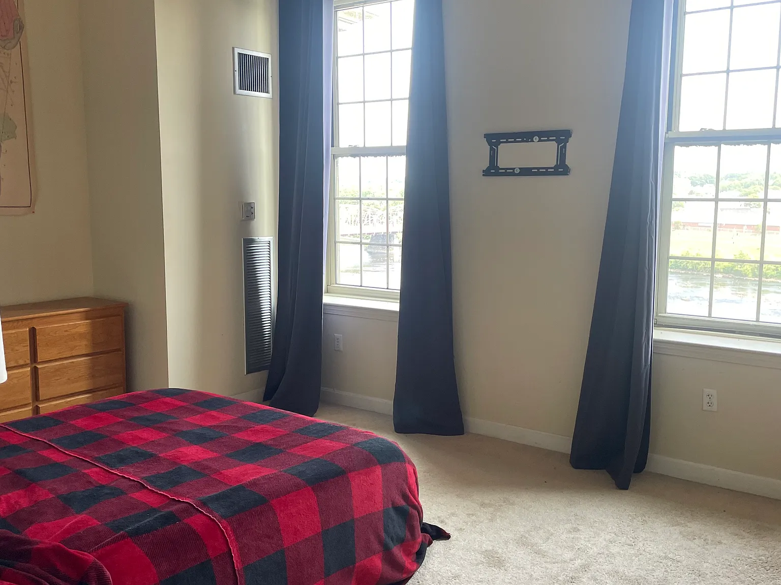 2 bed, 1500 sqft, $2,500 — Photo 1