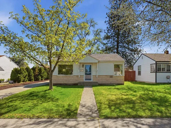 5708 N Milton St, Spokane, WA 99205