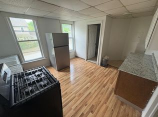 886 3rd Ave APT 1, Troy, NY 12182