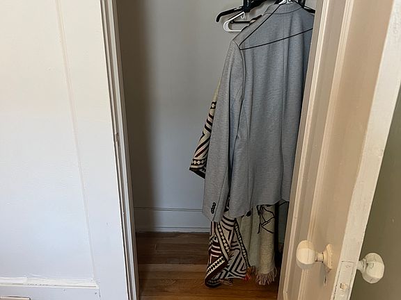 3rd image of 1191 Virginia Park St #1A