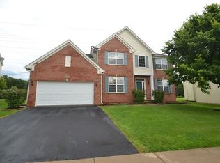228 S Hickory Ave, Bartlett, IL