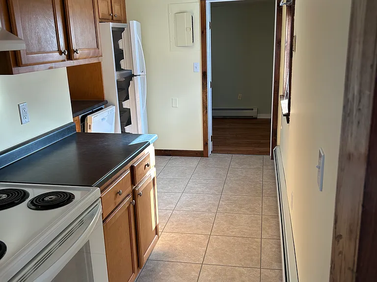1571 North Ave #2 — Photo 10