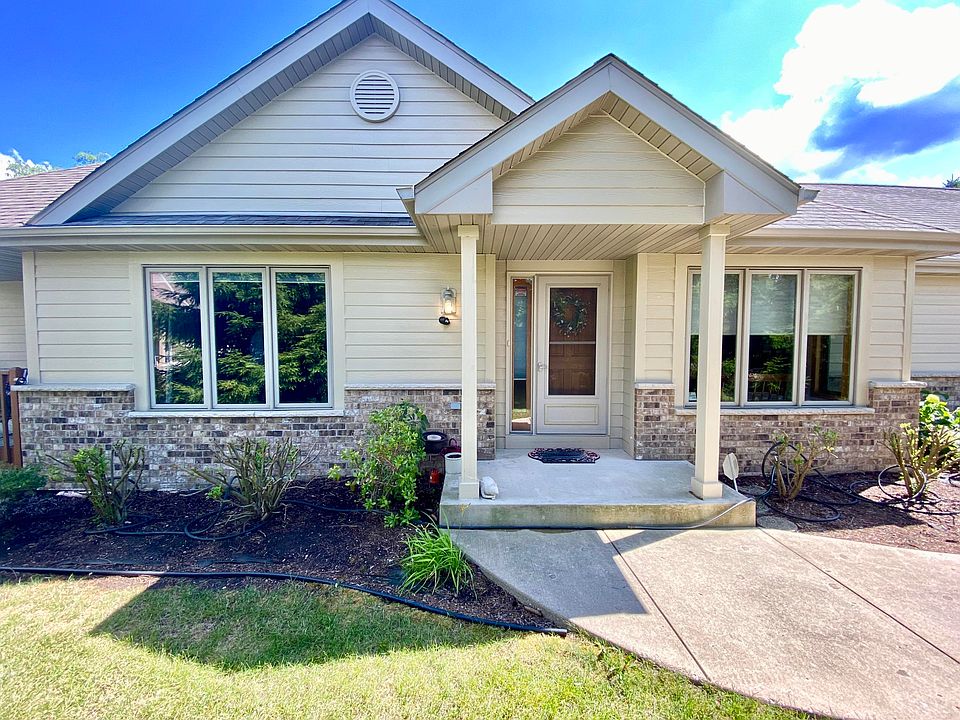 1st image of 7030 S Lannonstone Ct #17