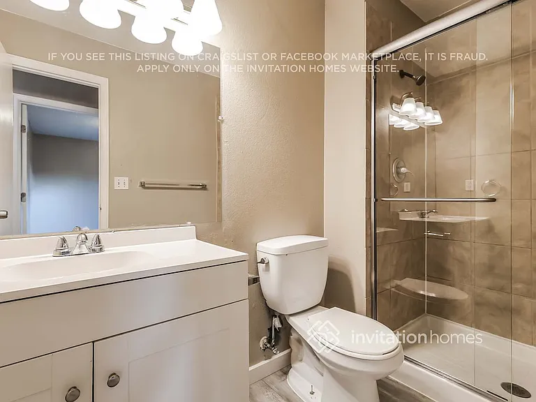 660 S Joplin St — Photo 16