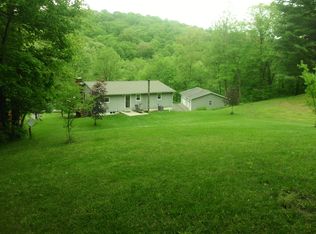 12525 E Buck Run Rd, Rockbridge, OH 43149