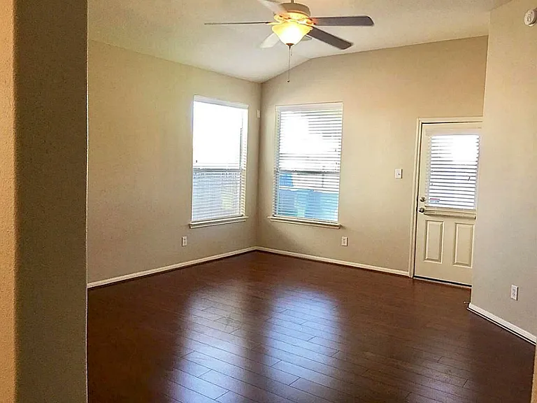 6343 Richland Hills Dr — Photo 10
